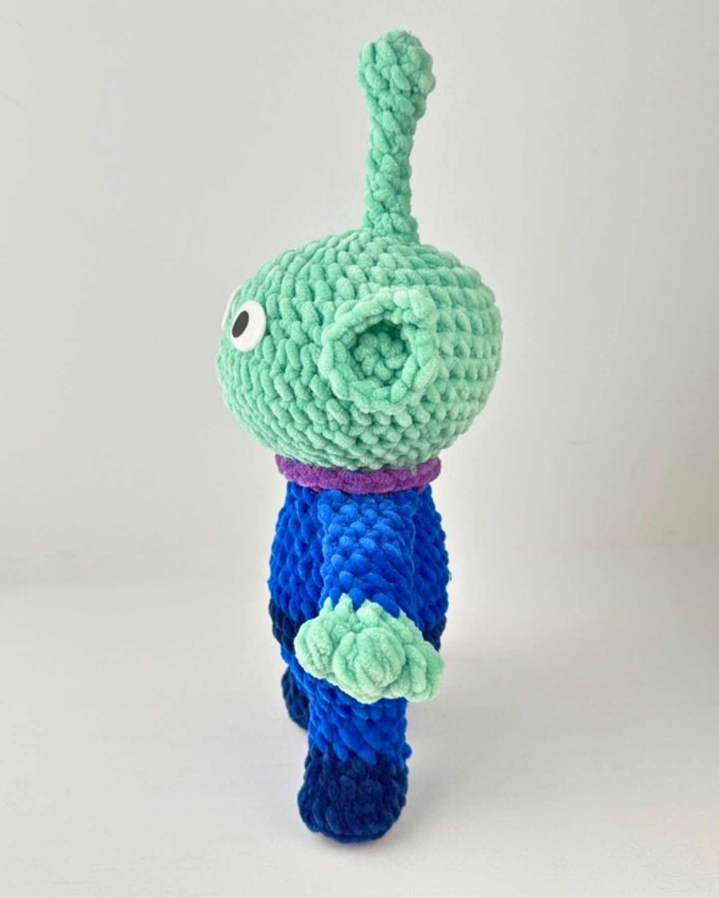 Toy Alien Plush | Green Crochet Amigurumi Plushie | Cute Handmade Gift