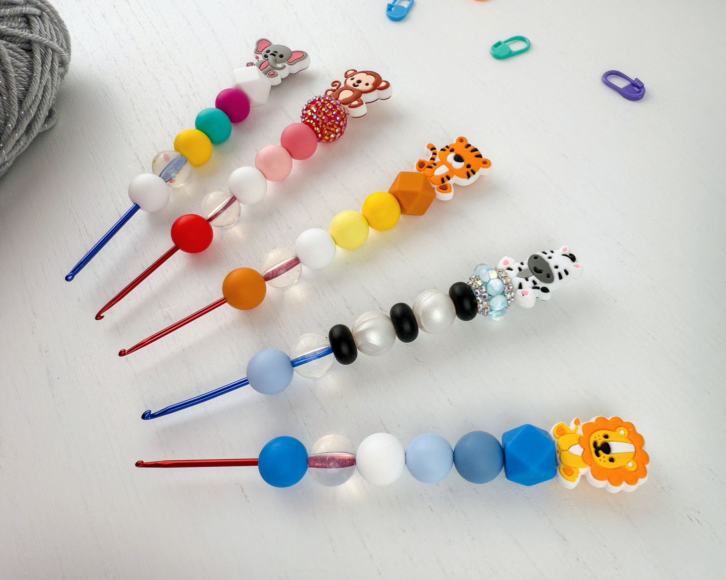 Custom Crochet Hook | Silicone Beaded Handle with Zoo Animal Charm Topper