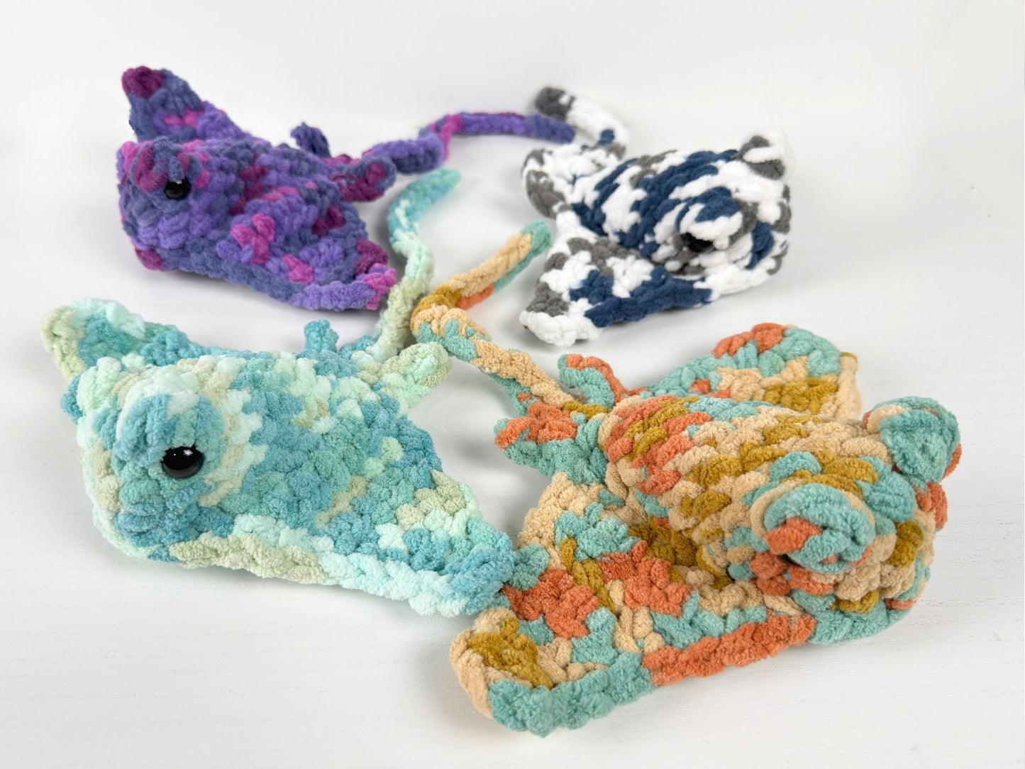 Manta Ray Crochet Amigurumi | Stuffed Animal Stingray Plushie