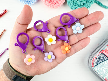 Custom Stitch Marker with Lobster Clasp | Daisy Flower Charm
