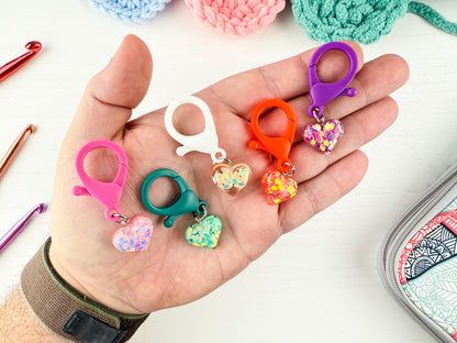 Custom Stitch Marker with Lobster Clasp | Glitter Heart Charm