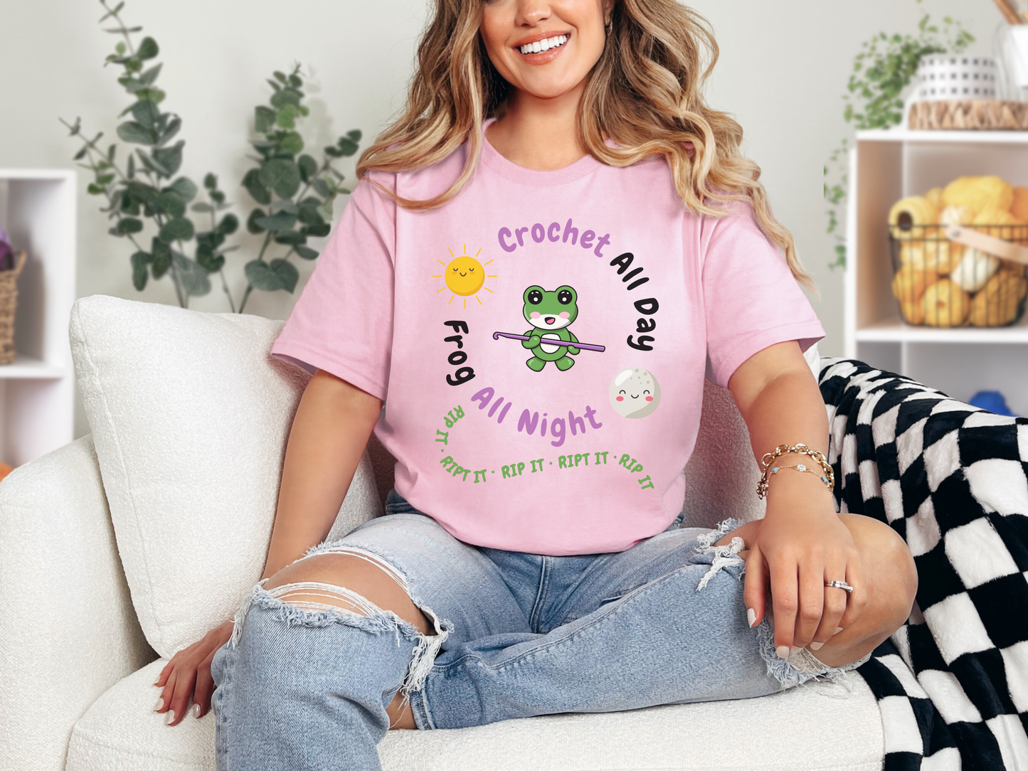 Kawaii Graphic Tee - Crochet all day, Frog all night