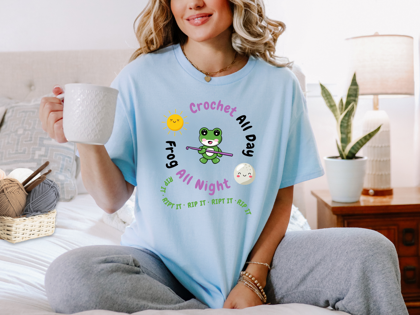 Kawaii Graphic Tee - Crochet all day, Frog all night